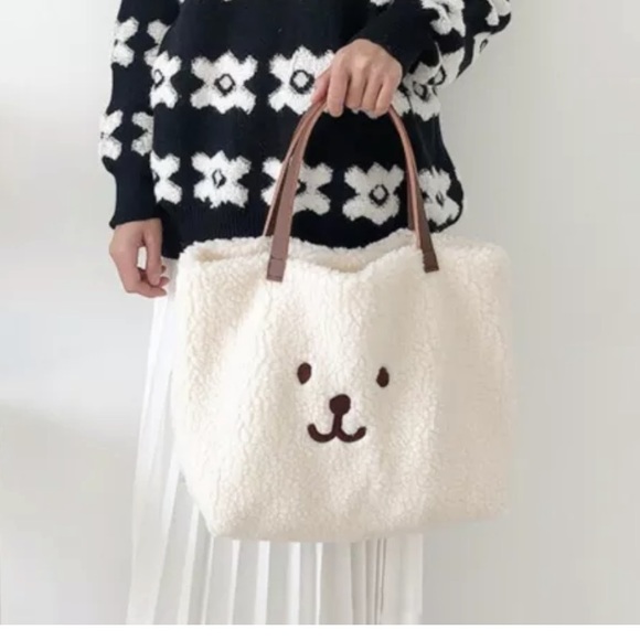 🎉HP🧸bear bag Wool feel handbag purse tote - Picture 2 of 4